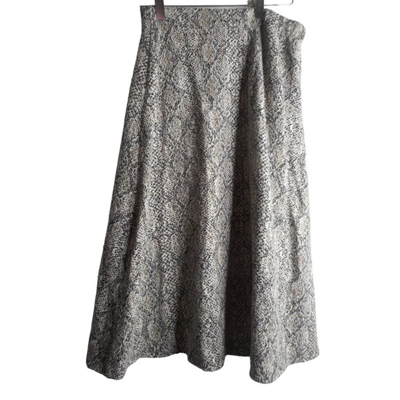 Zara Dresses & Skirts - ZARA snake pattern A-line Midi Skirt Pull on elastic waist cream grey black Sz S